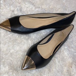 Aldo Flats Black and Gold tip